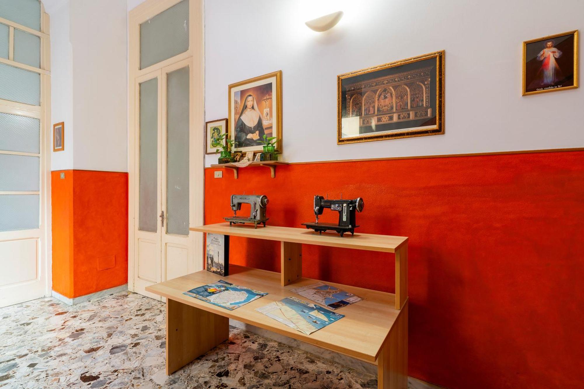 Casa Di Madre Antonia Ξενοδοχείο Μπρίντιζι Εξωτερικό φωτογραφία